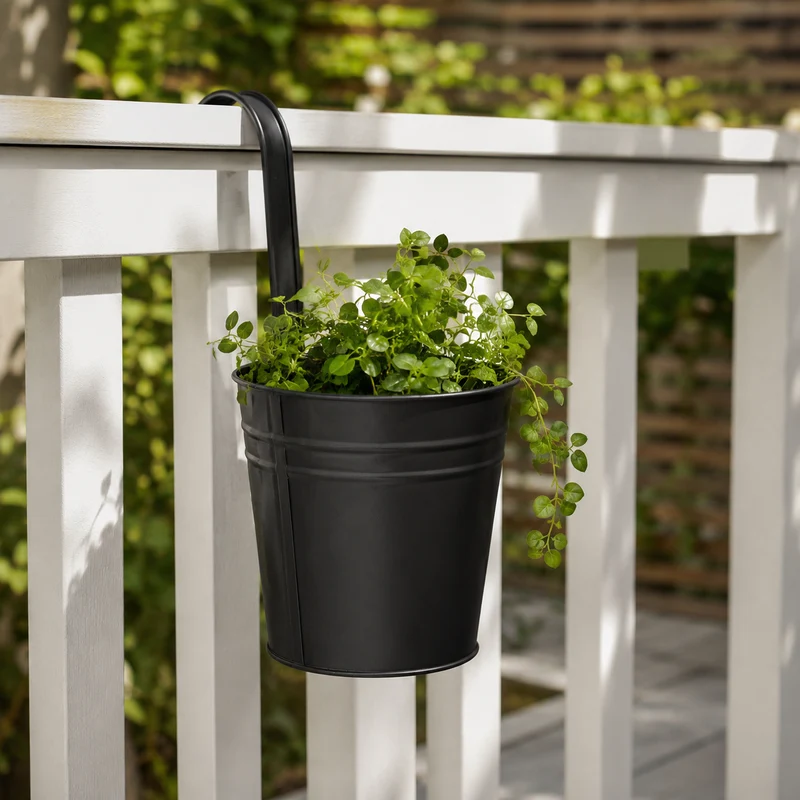 Fioriera pensile in metallo nero da appendere Ø16×H15 cm – Joey