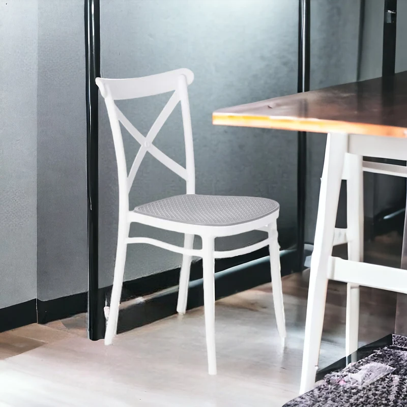 Set 4 Sedie da Tavolo in Plastica Resistente PEr Interno ed Esterno Bianco