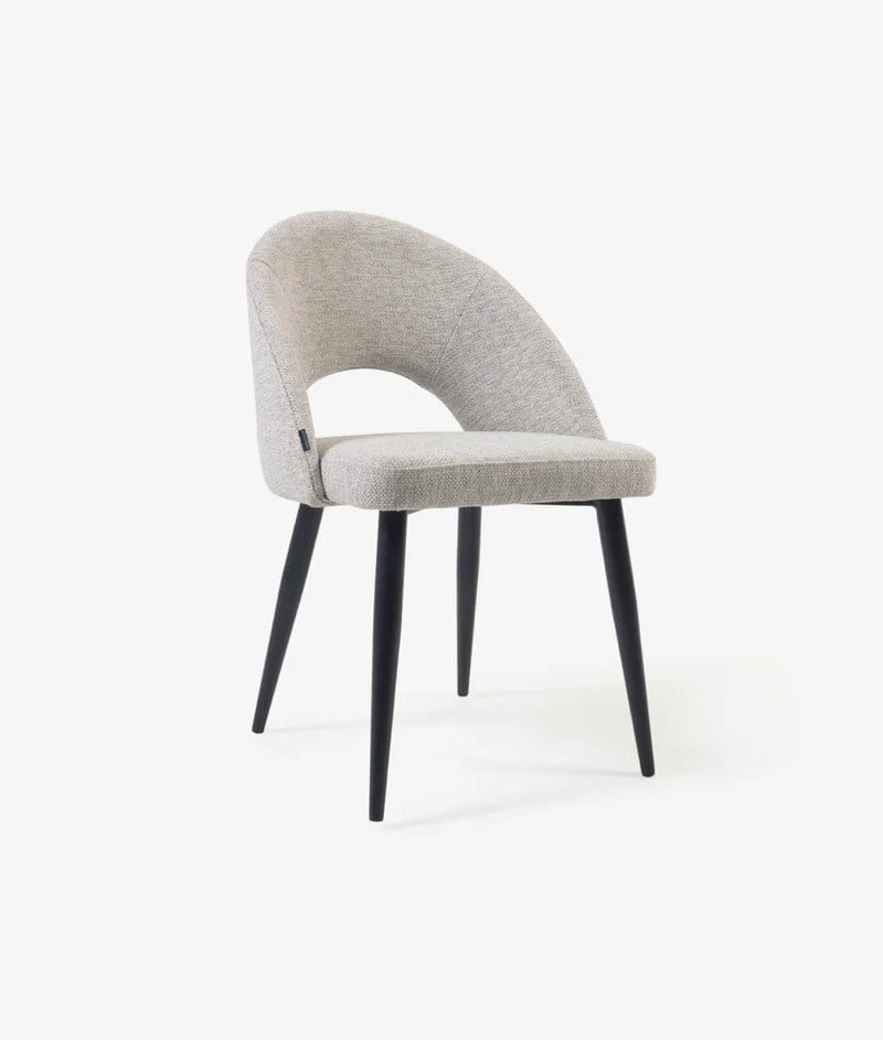 Sedia MIA in tessuto beige e gamba in metallo nero