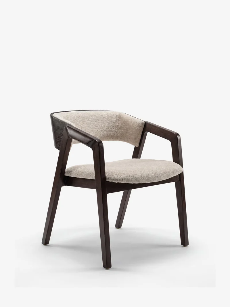 Etra Sedia in legno massello scuro imbottita in ciniglia beige con braccioli - design moderno ed elegante