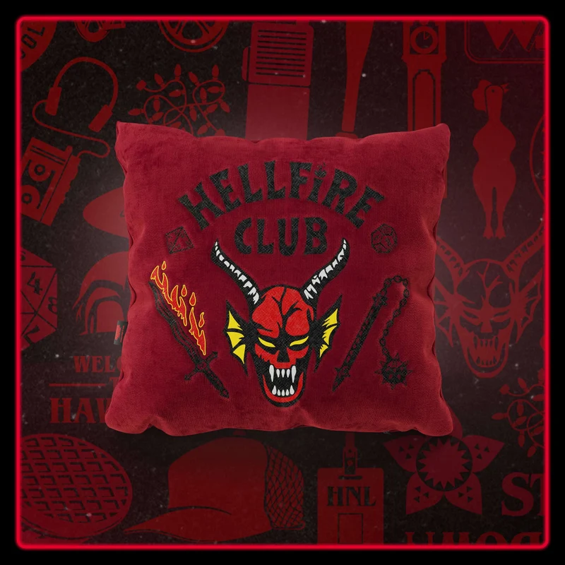 Cuscino Hellfire club stranger things Limited Edition con Ricamo – tessuto smacchiabile 45x45 rosso