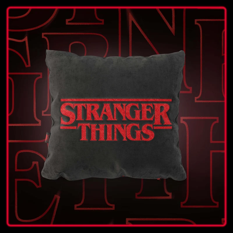 Cuscino Stranger Things Limited Edition con Ricamo – tessuto smacchiabile 45x45 antracite