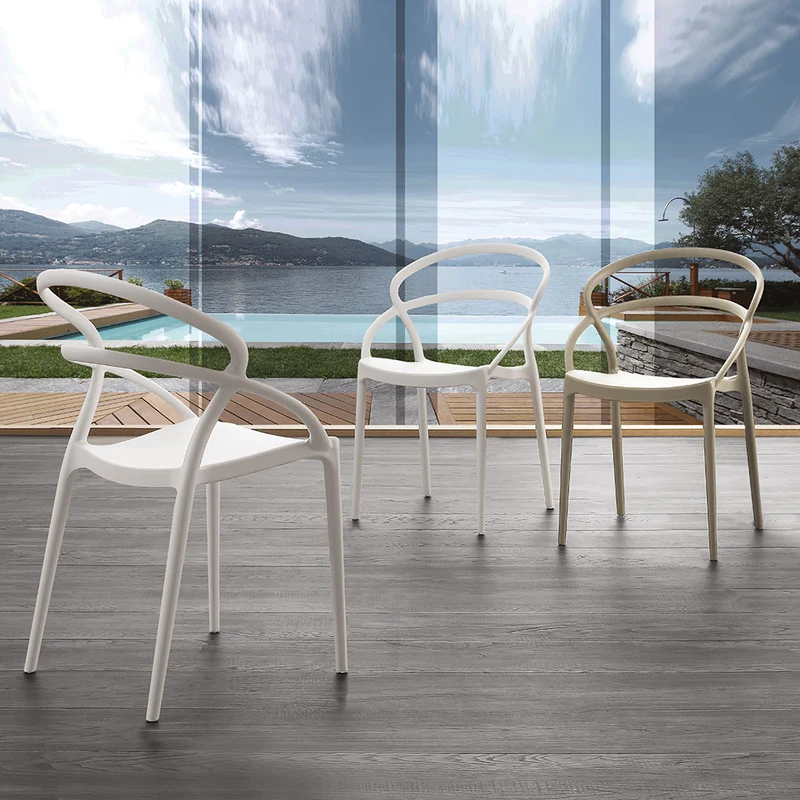 Pilar - Set da 4 Sedia design in polipropilene per soggiorno o giardino - vari colori