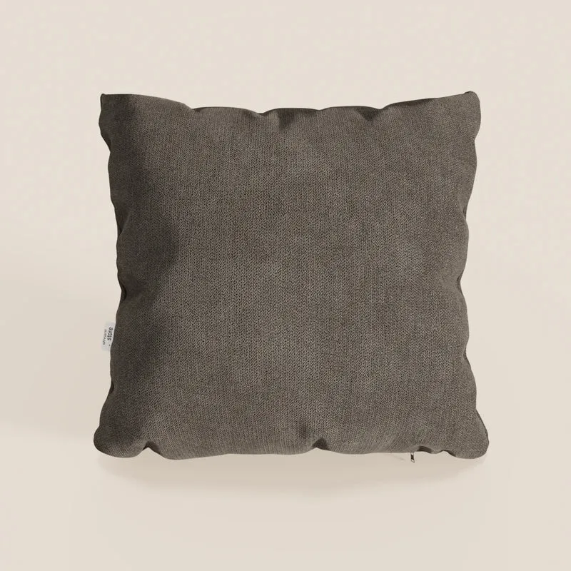 Destiny cuscino disponibile in diversi colori realizzato in tessuto morbido impermeabile T02 marrone