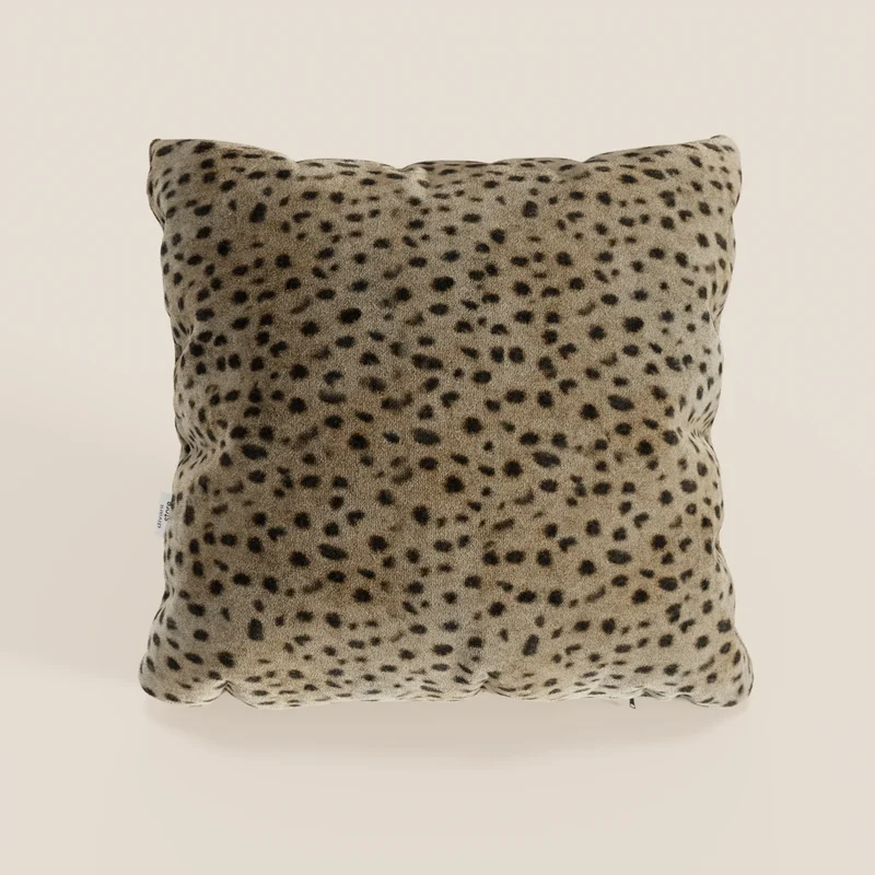 Wild cuscino in collezione Wild in microfibra impermeabile ghepardo
