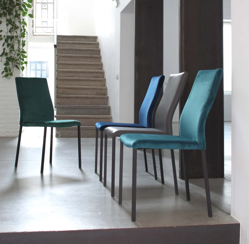 Hellen Plus - Set da 4 Sedia living in velluto struttura in metallo cm 44x59x90h - vari colori