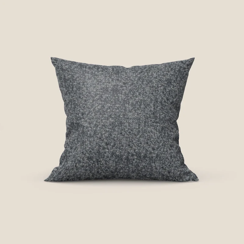 Sonic cuscino disponibile in diversi colori realizzato in pregiato bouclé smacchiabile T12 grigio