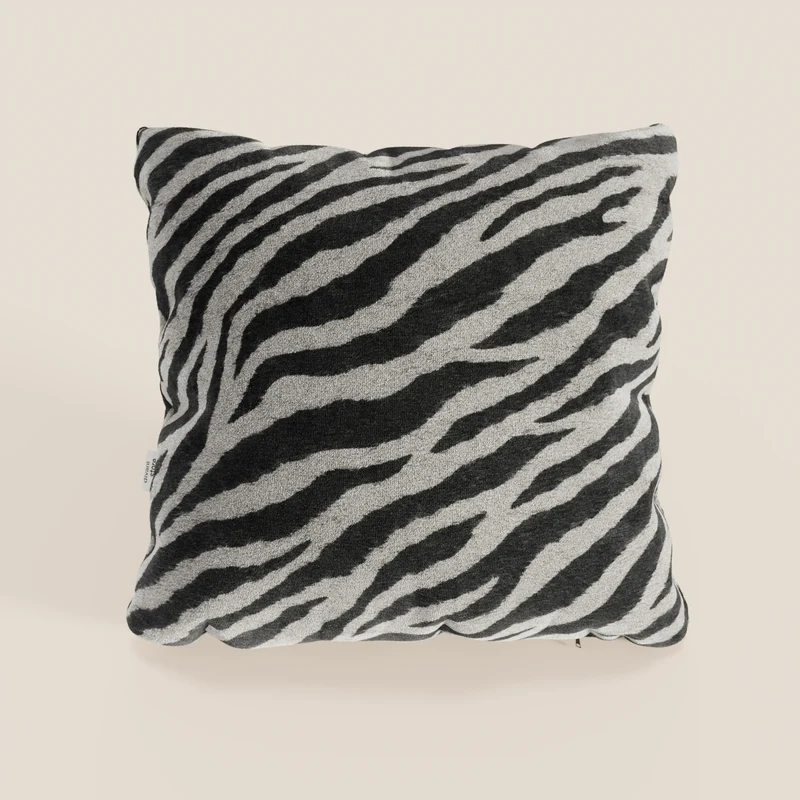 Wild cuscino in collezione Wild in microfibra impermeabile zebra
