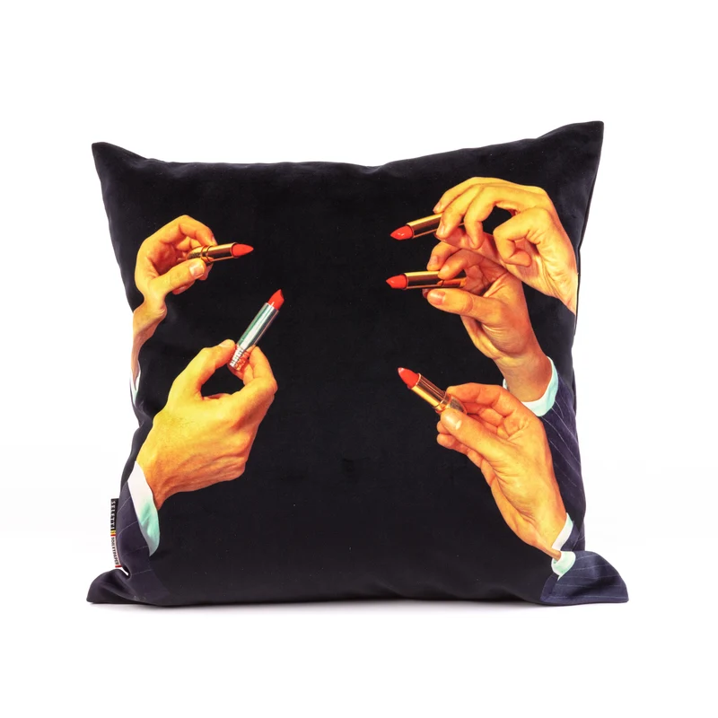 Cushion Lipstick Black With Polyester Padding