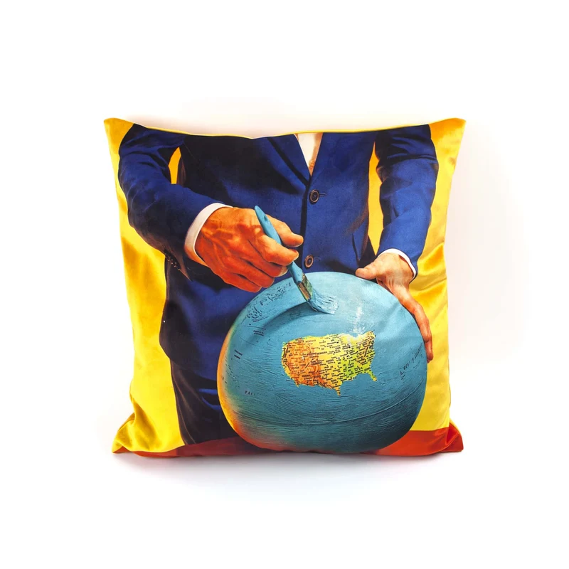 Cushion Globe With Polyester Padding