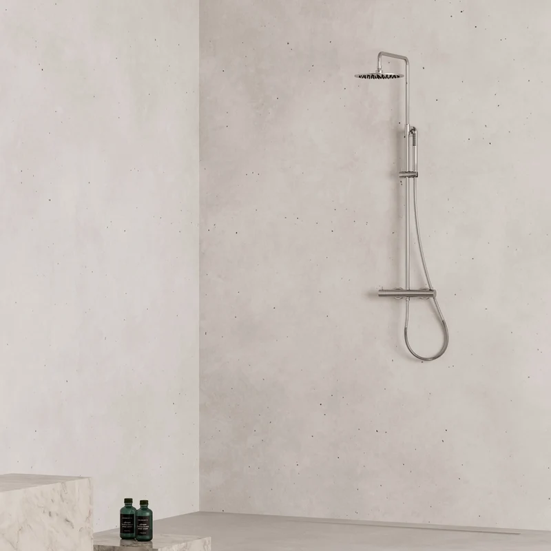 SINED Doccia Termostatica Inox Satinato in Acciaio Inox 316L con Miscelatore per Acqua Calda e Fredda Soffione di 25 cm e Doccino a Mano Installazione a Parete Modello Levante