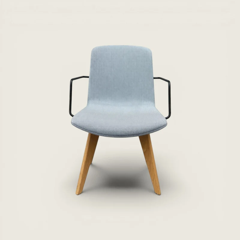 Orangebox: sedia laterale per visitatori CUBB 03 in azzurro - Ristrutturata