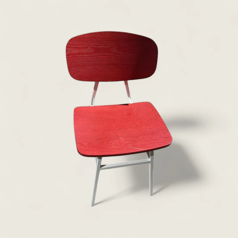 Nuovo gruppo di design: sedia da mensa Florence in legno naturale rosso - Ristrutturata