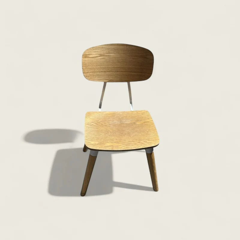 Nuovo gruppo di design: sedia da mensa Florence in legno naturale - Ristrutturata