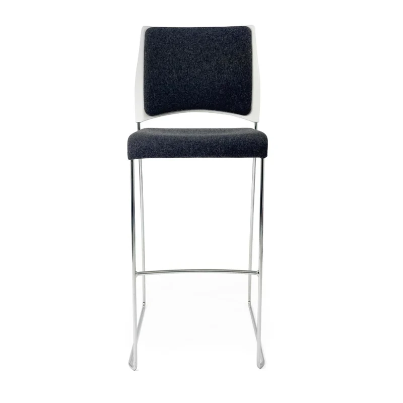Verco: sgabello alto in tessuto nero e gambe cromate - rinnovato