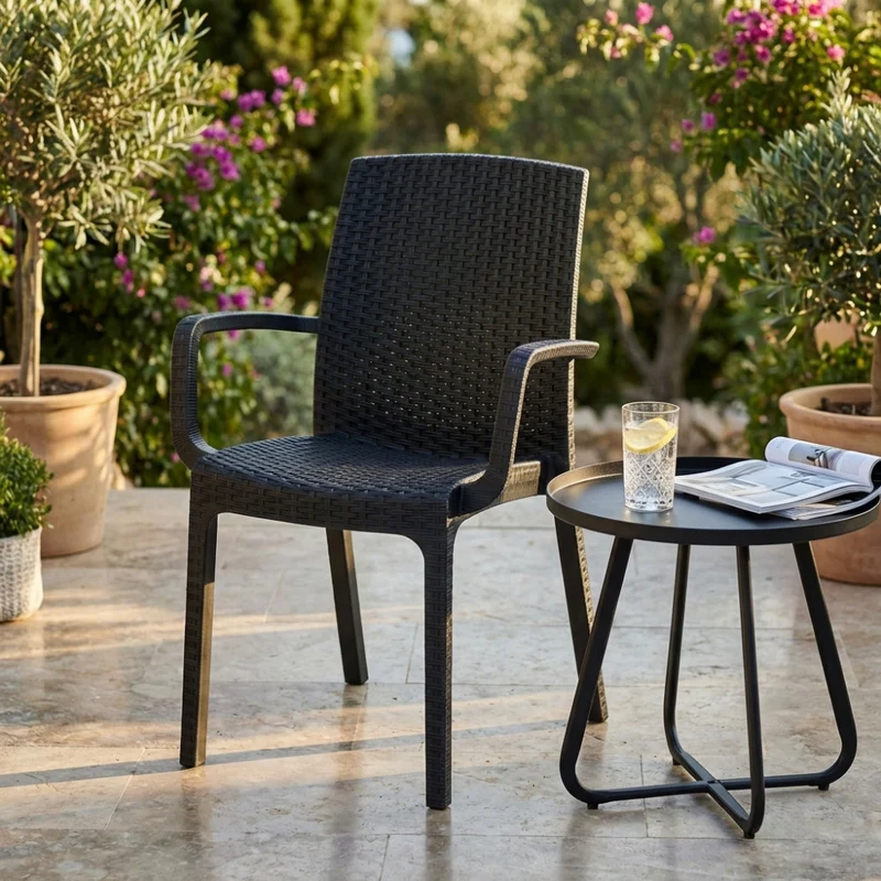 Poltrona Indiana in Wicker Antracite